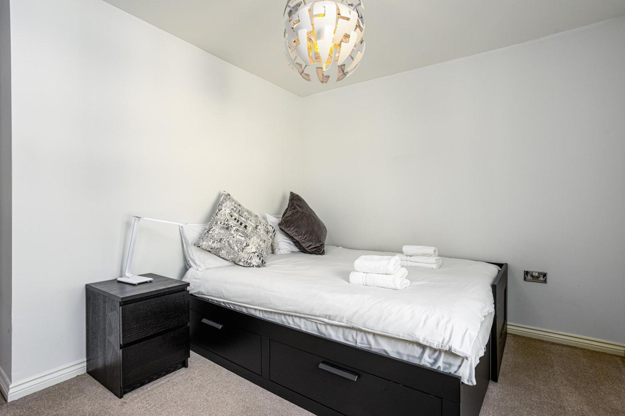 Comfy 2 Bedroom Apartment Near Edinburgh City Centre 外观 照片